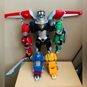 Voltron Legendary Defender 16 inch